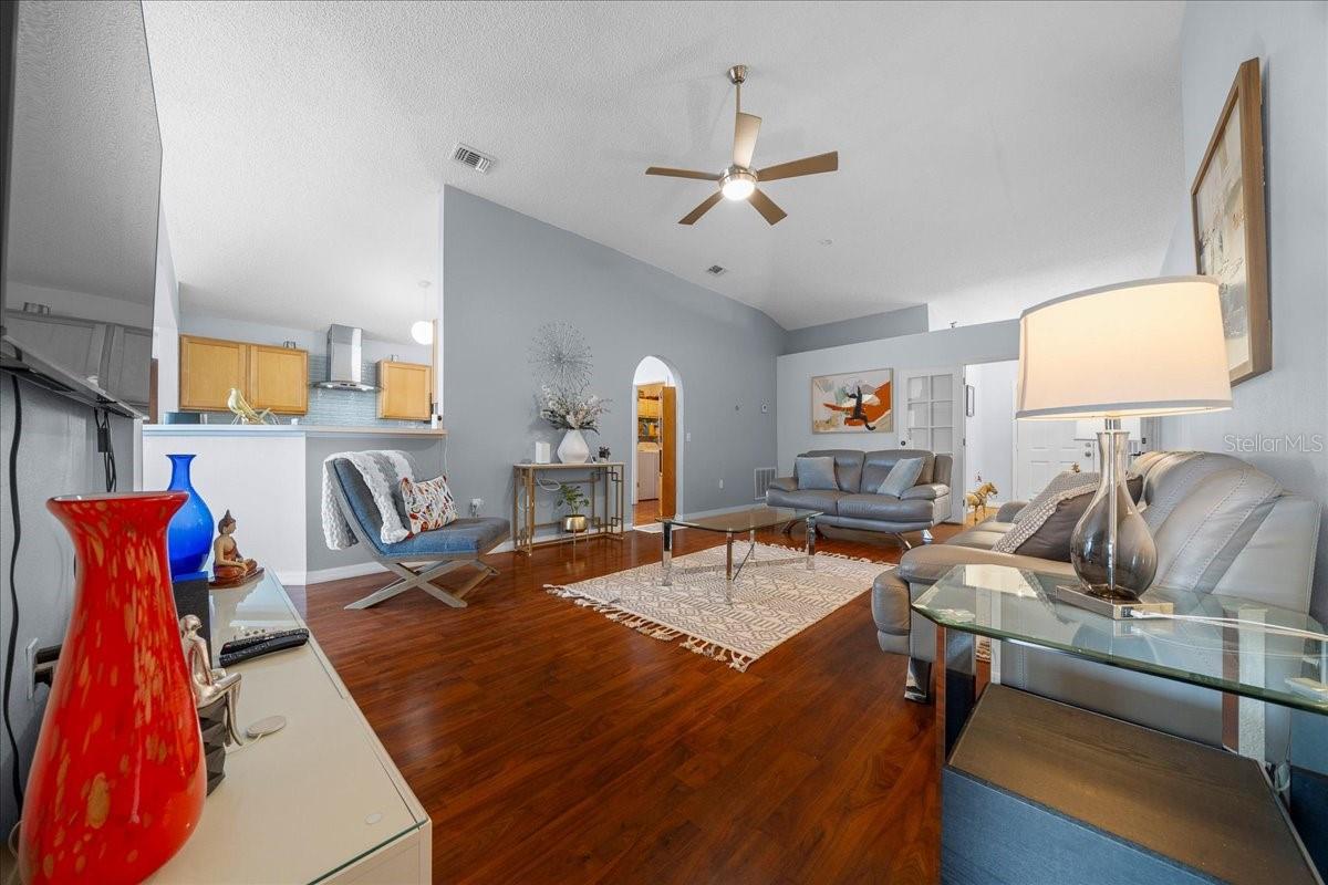 Image 13 of 54 For 11316 Camus Lane