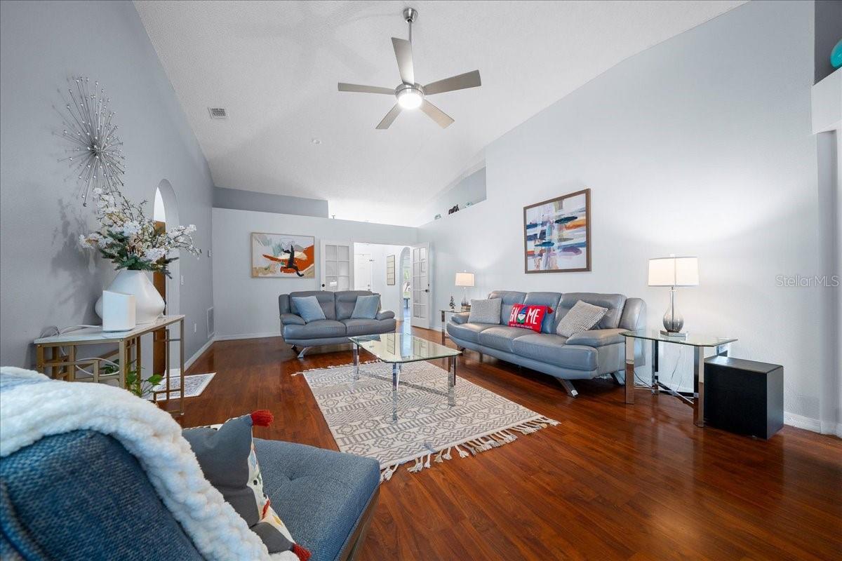 Image 15 of 54 For 11316 Camus Lane