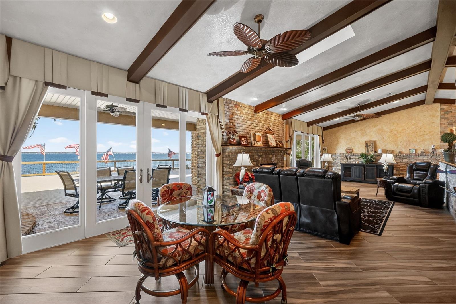 Image 18 of 48 For 13033 158th Lane