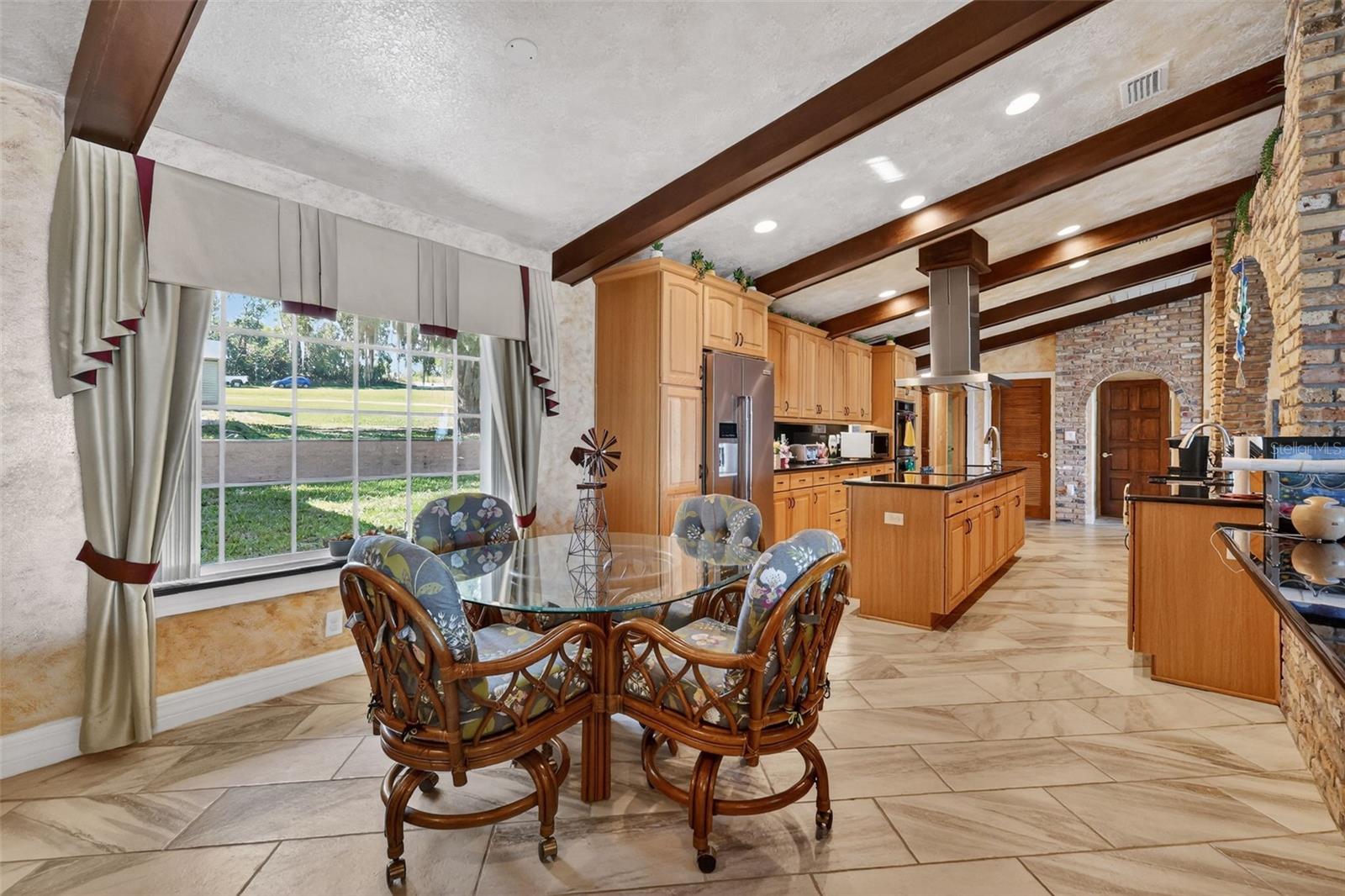 Image 26 of 48 For 13033 158th Lane