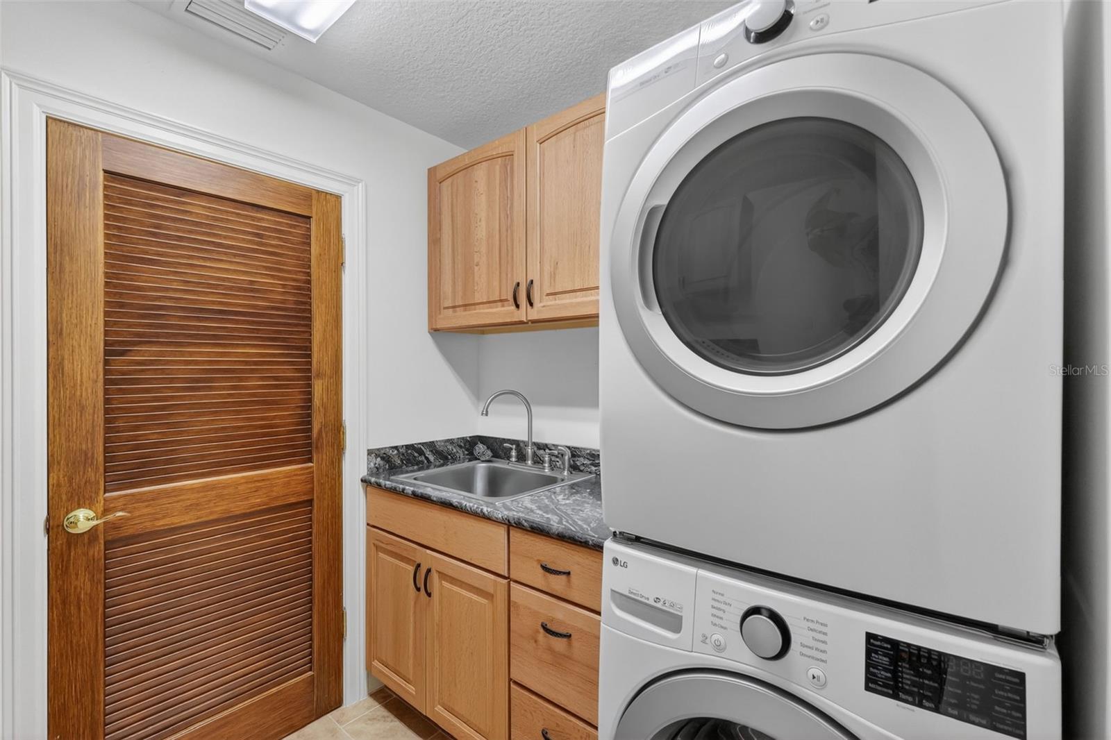 Image 39 of 48 For 13033 158th Lane