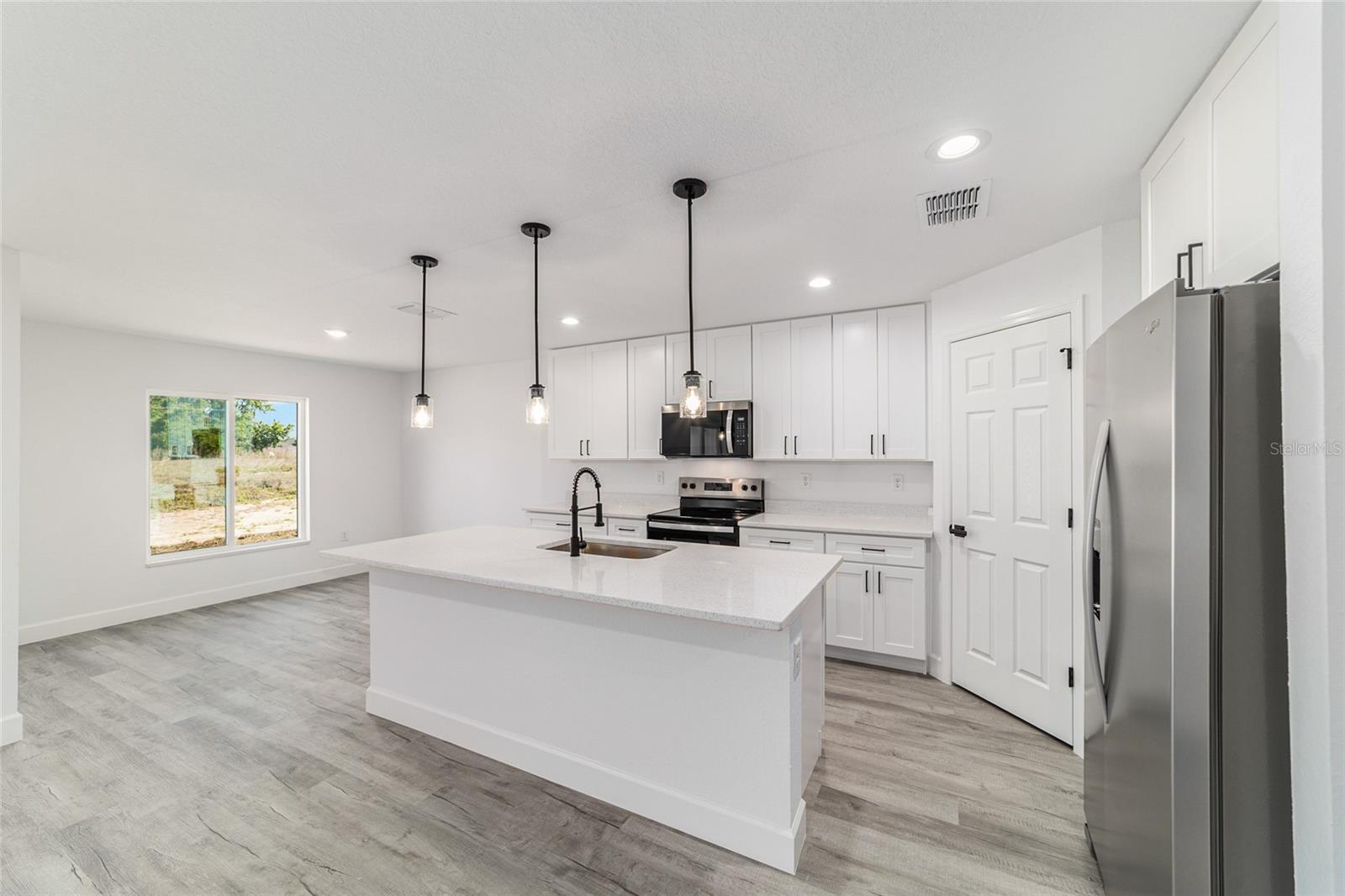 Image 19 of 63 For 3 Walnut Run