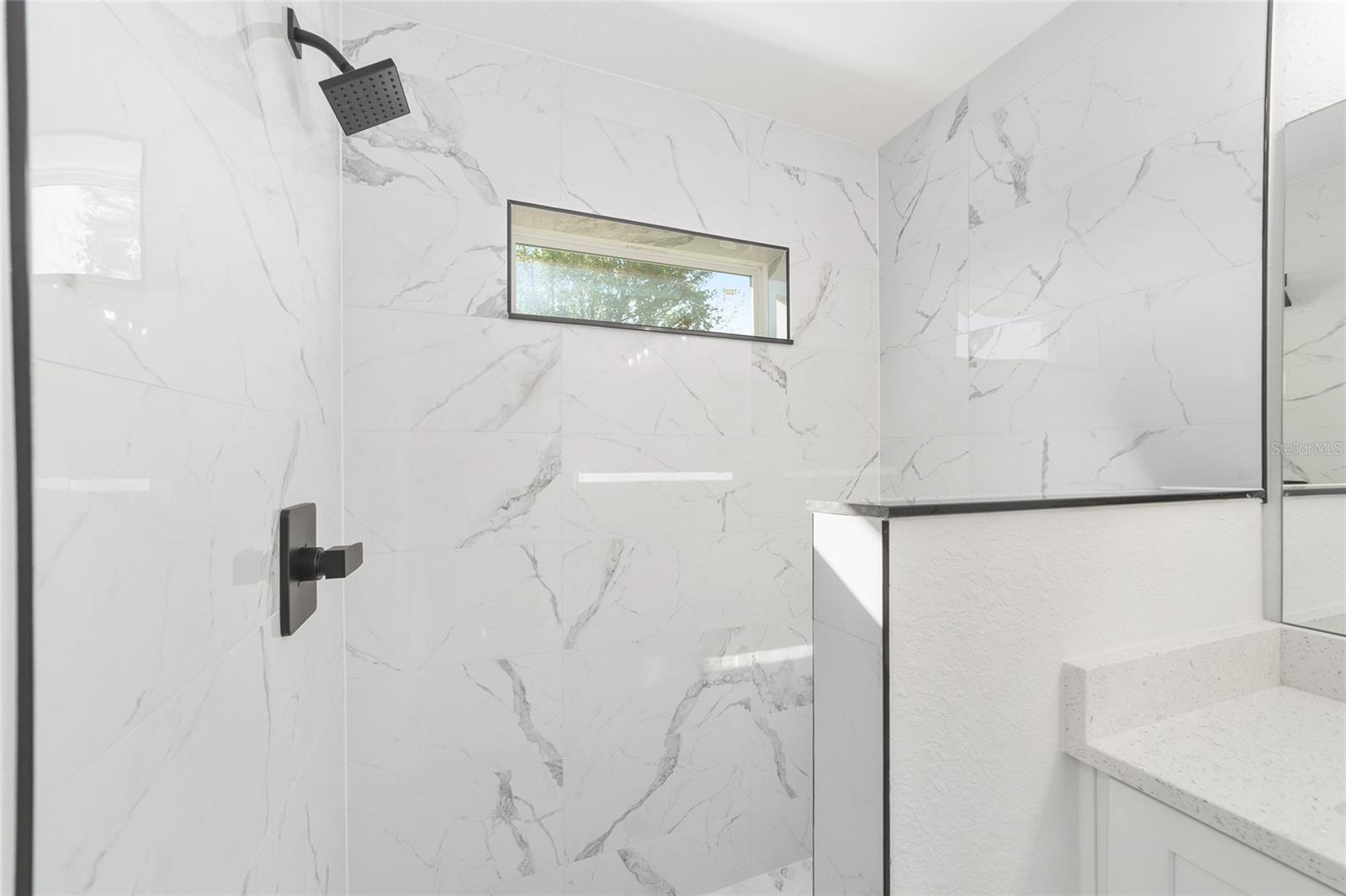 Image 23 of 45 For 191 Juniper Loop Circle