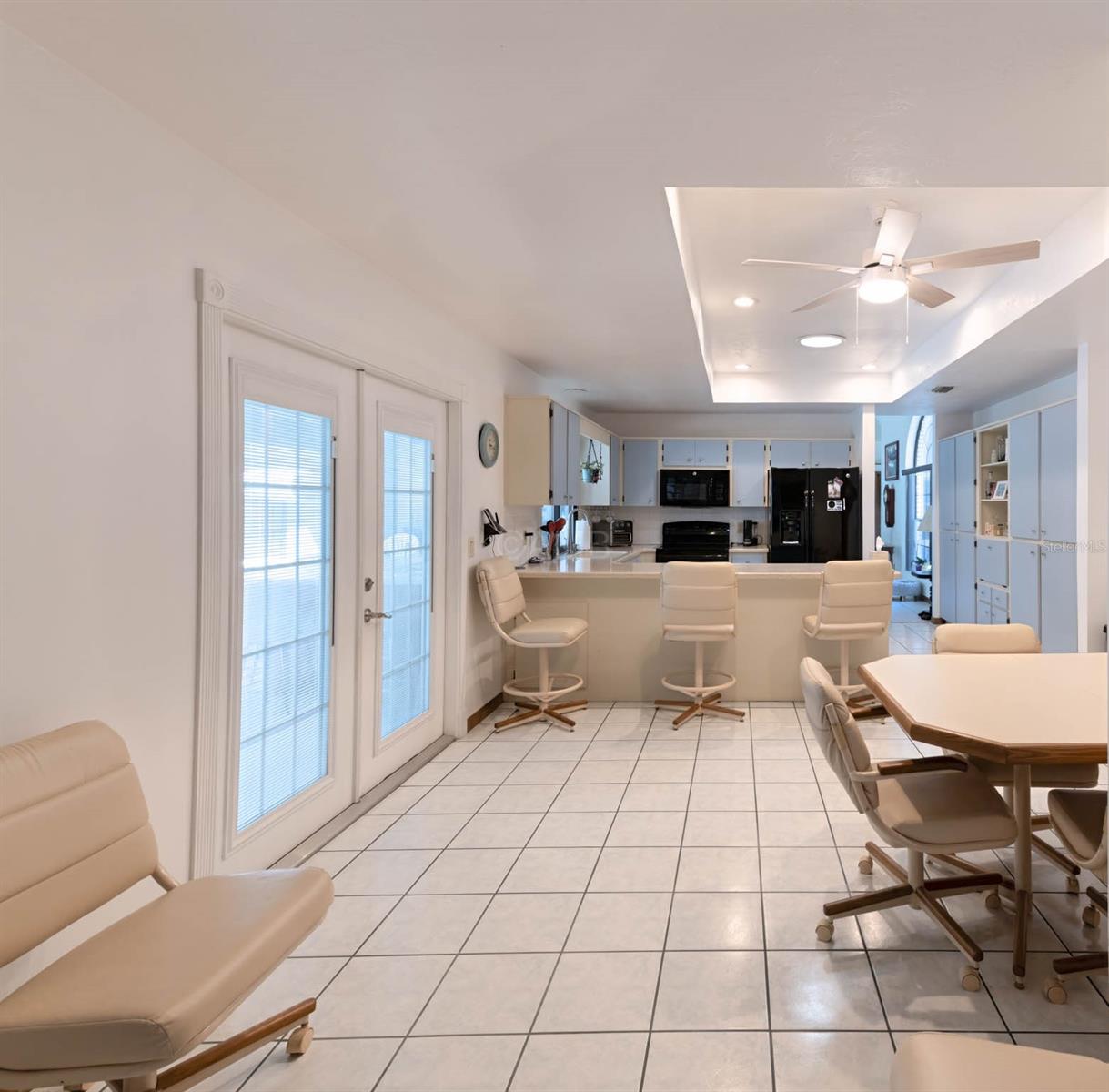 Image 10 of 34 For 2298 Pine Ridge Boulevard