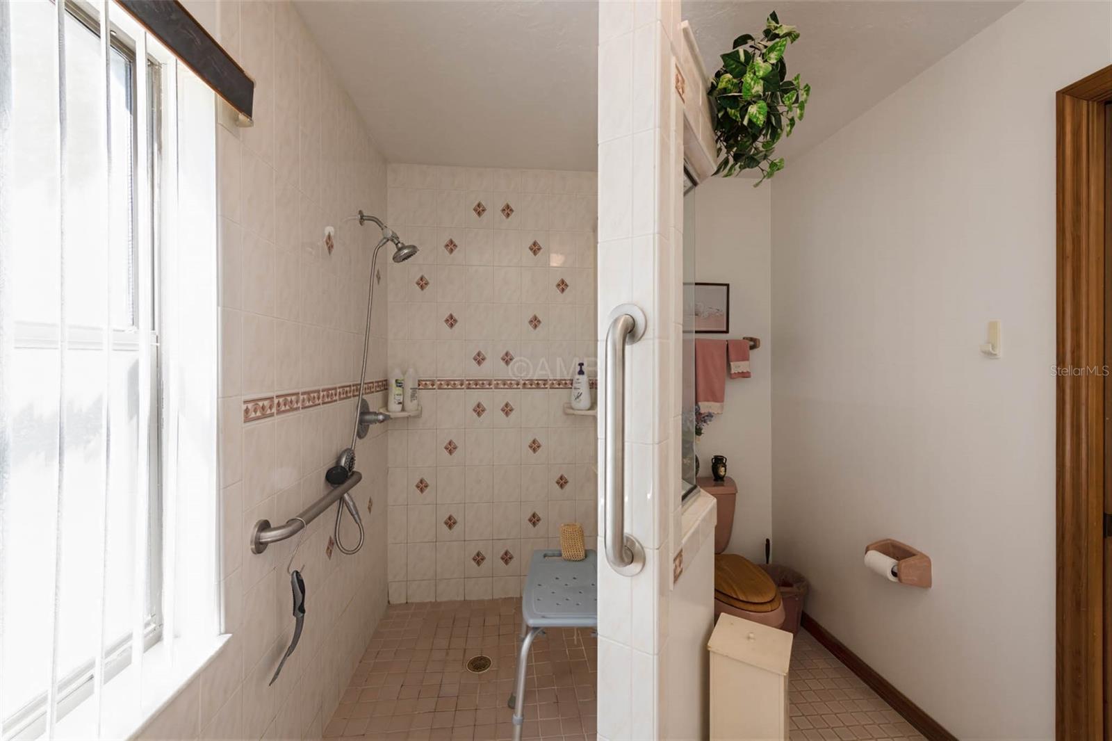 Image 25 of 34 For 2298 Pine Ridge Boulevard