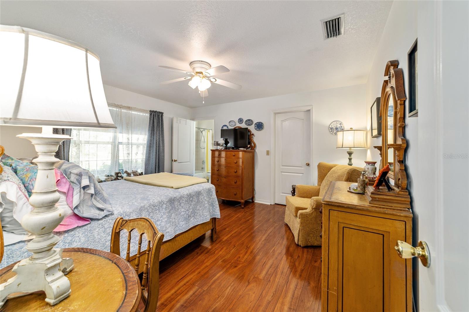 Image 26 of 63 For 4849 132nd Place