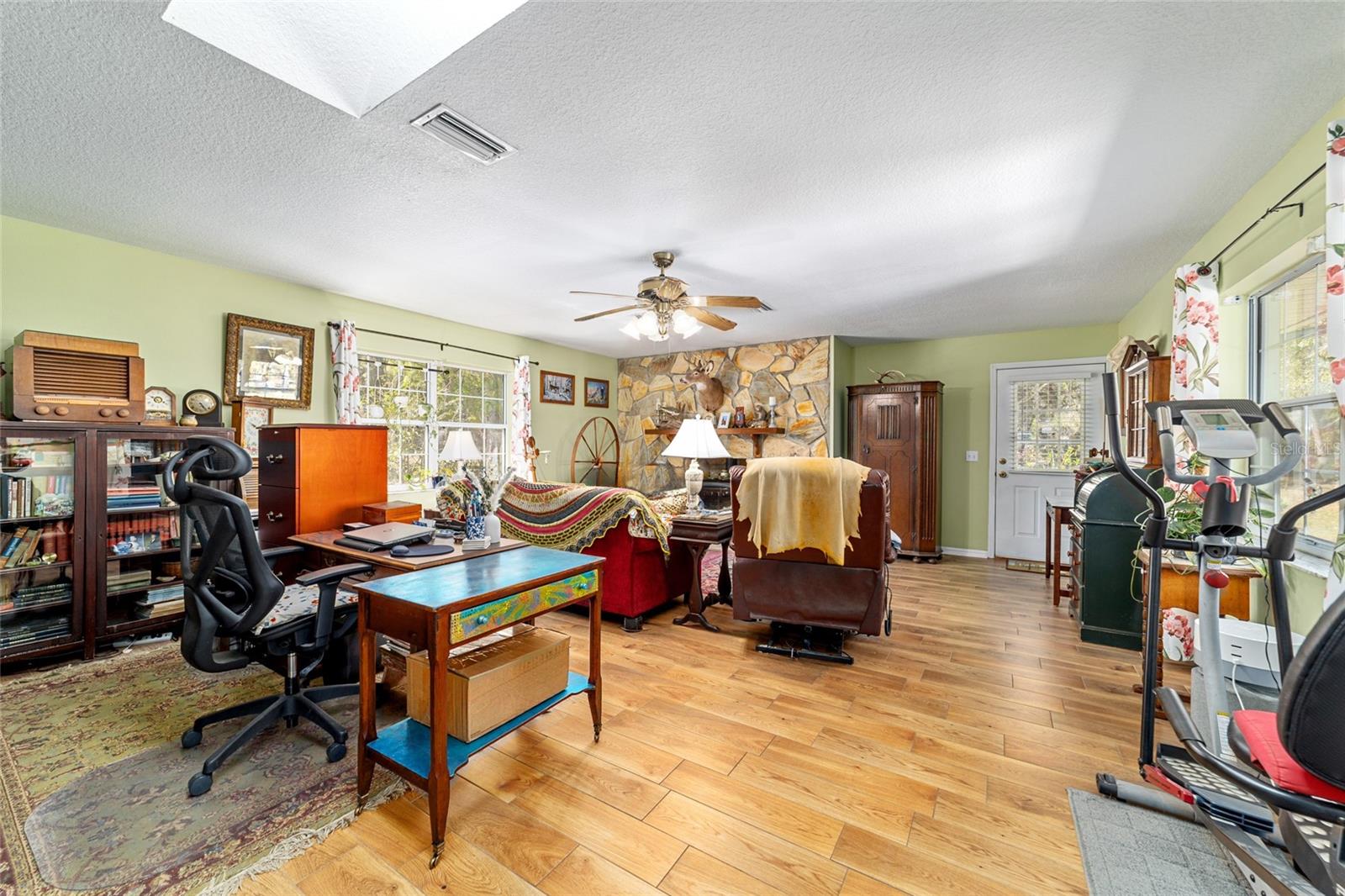 Image 35 of 63 For 4849 132nd Place