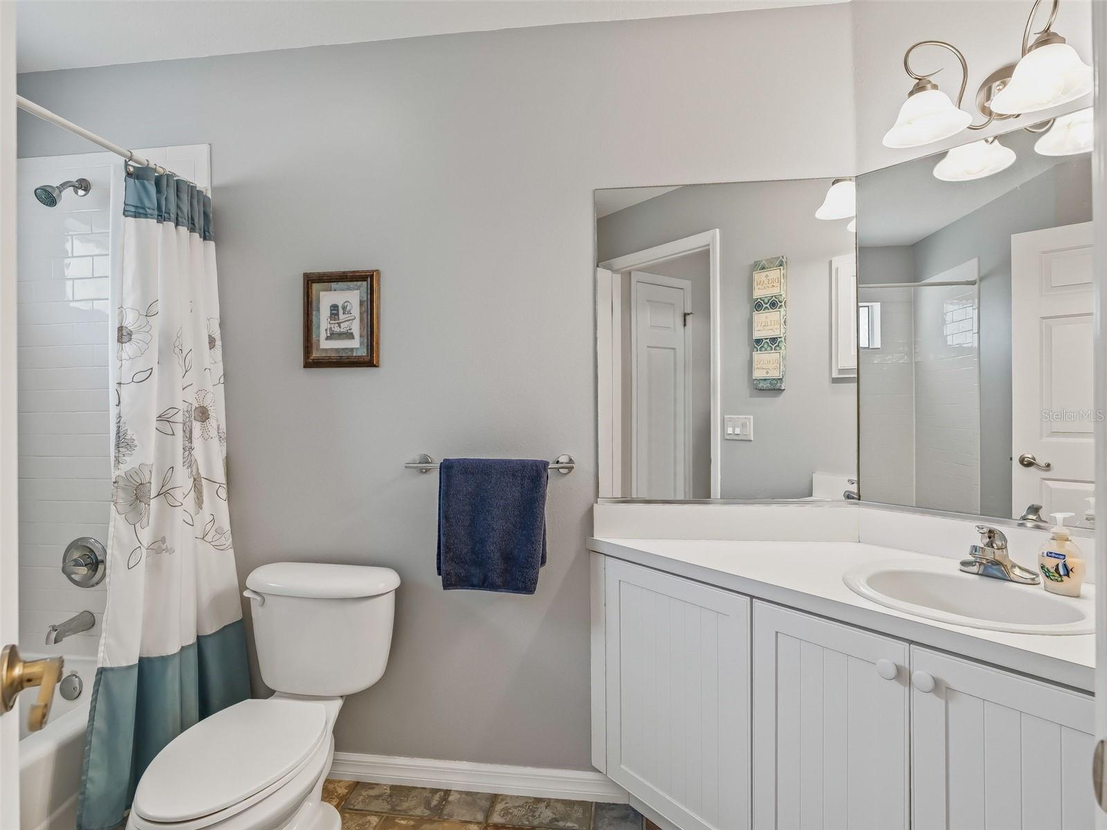 Image 26 of 60 For 33 Needles Dr