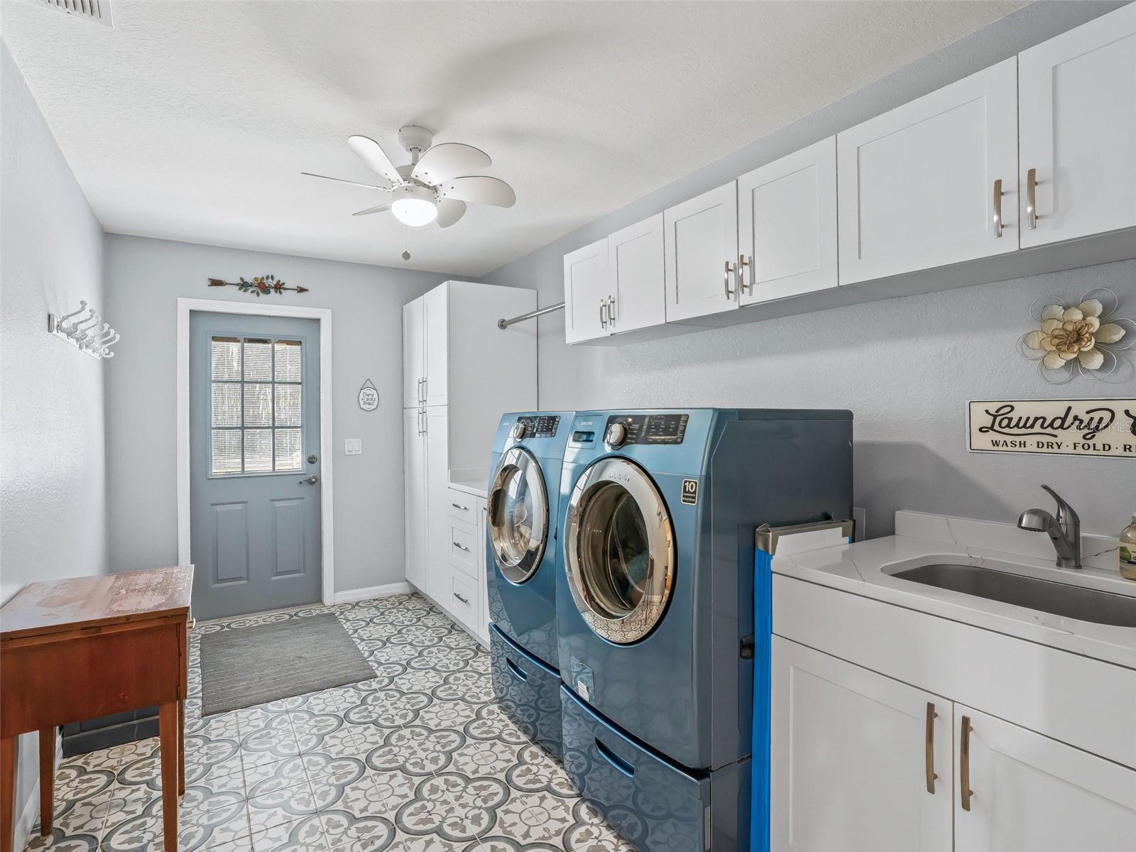 Image 29 of 60 For 33 Needles Dr