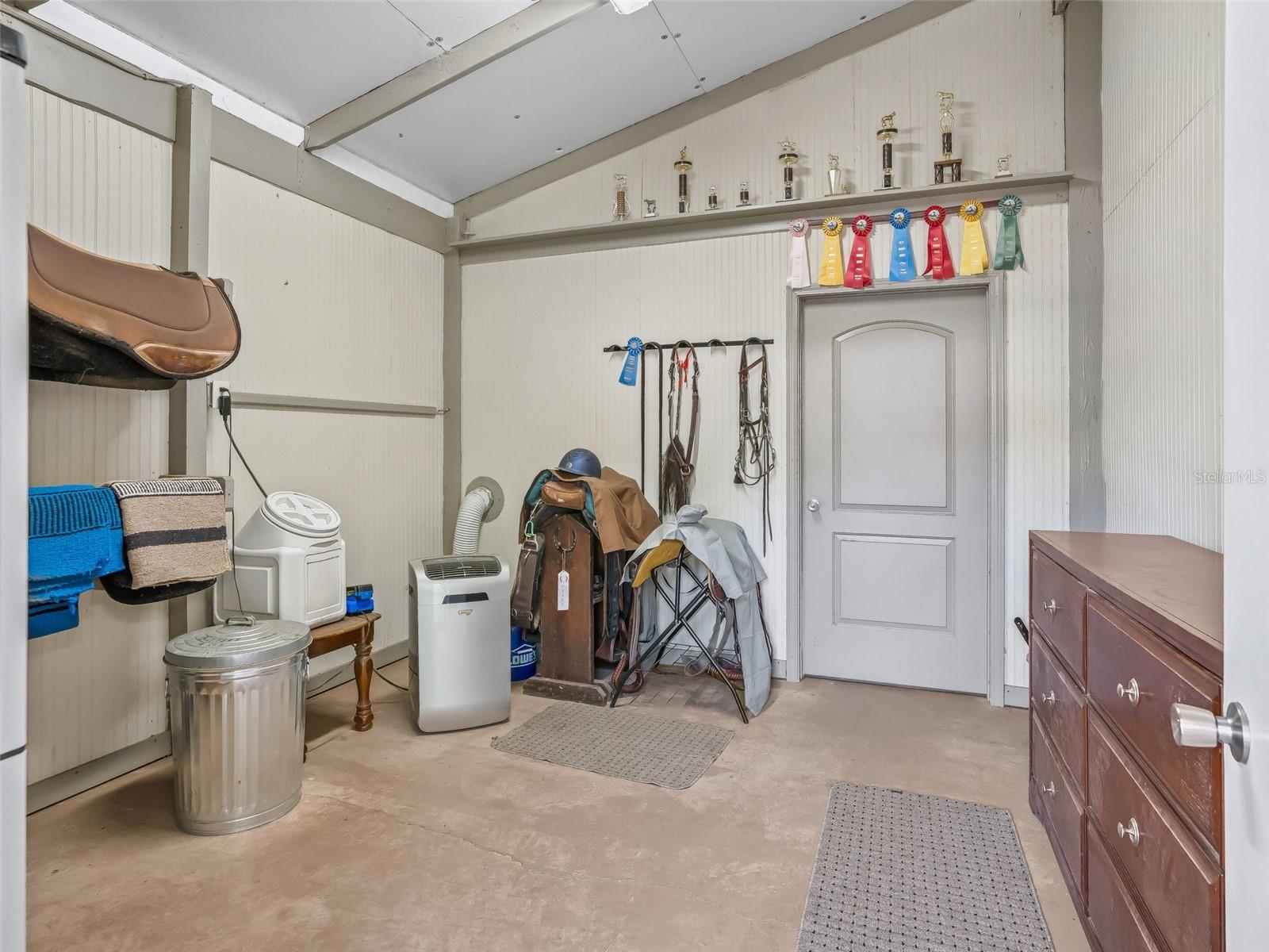 Image 44 of 60 For 33 Needles Dr