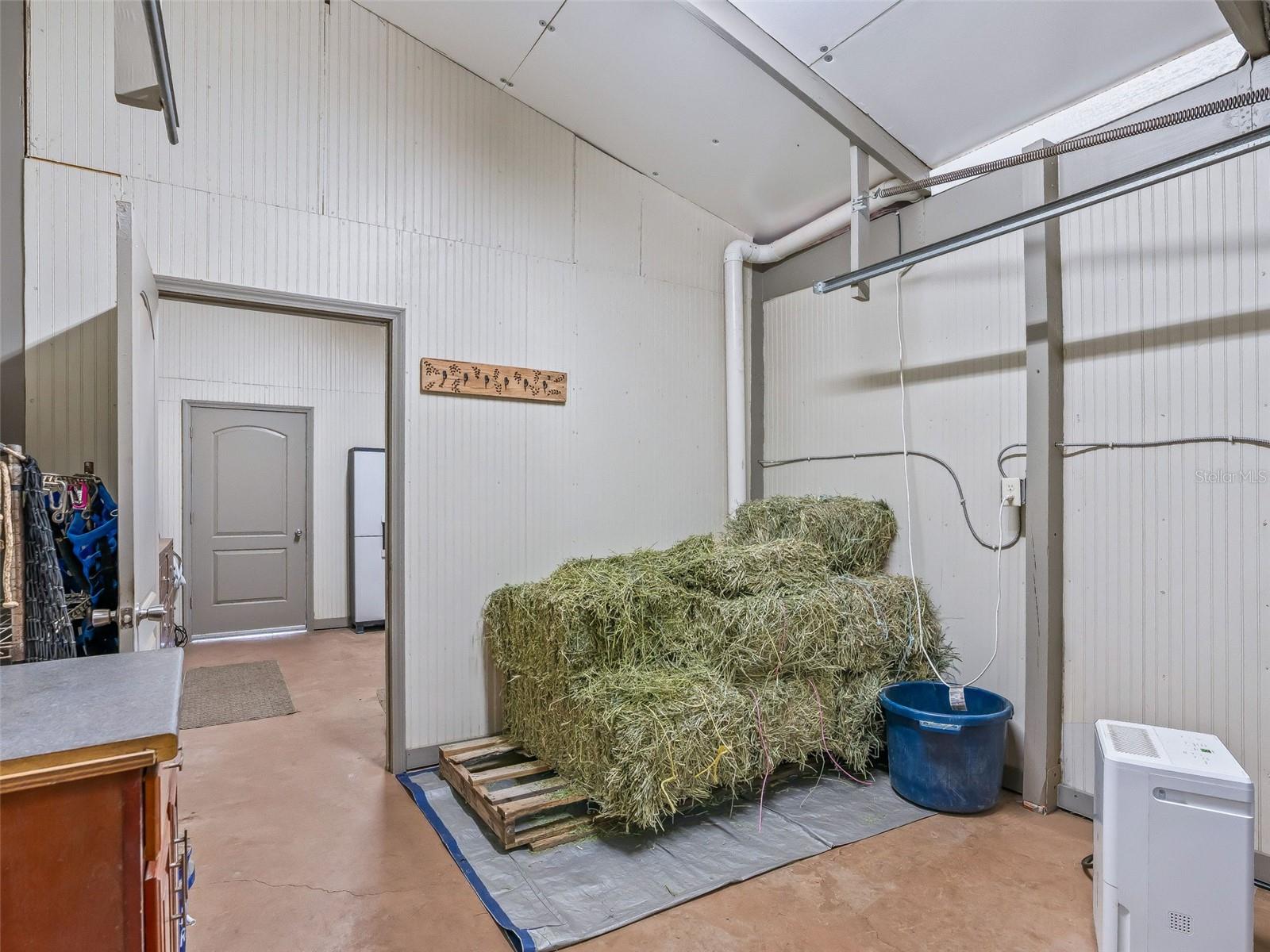 Image 45 of 60 For 33 Needles Dr