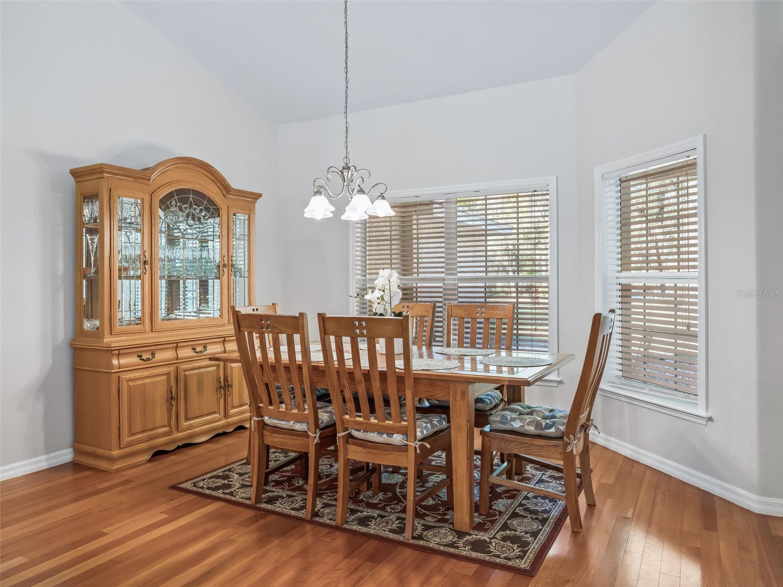 Image 8 of 60 For 33 Needles Dr