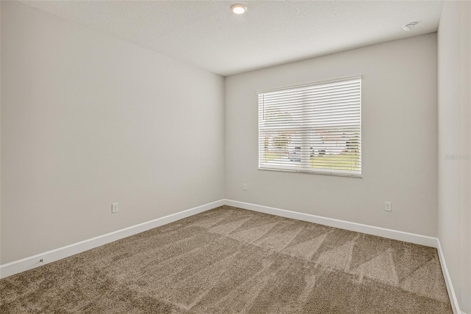 Image 44 of 47 For 450 Hammond Street Sw