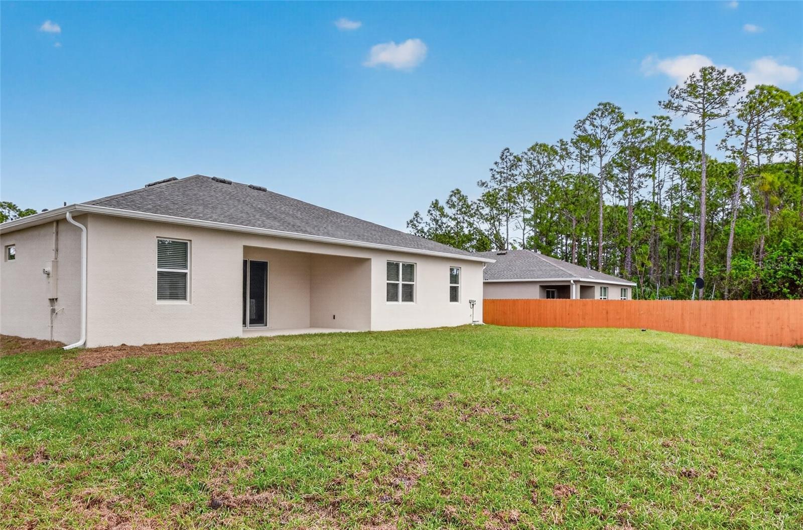 Image 8 of 47 For 450 Hammond Street Sw