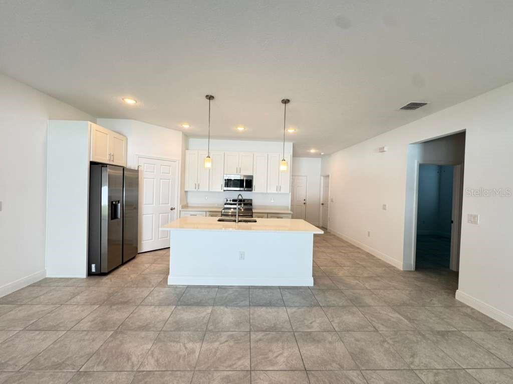 Image 12 of 58 For 16054 55th Avenue Road