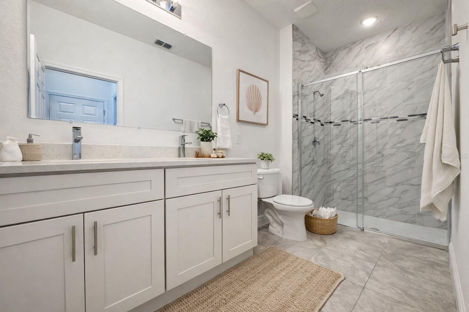 Image 24 of 58 For 16054 55th Avenue Road