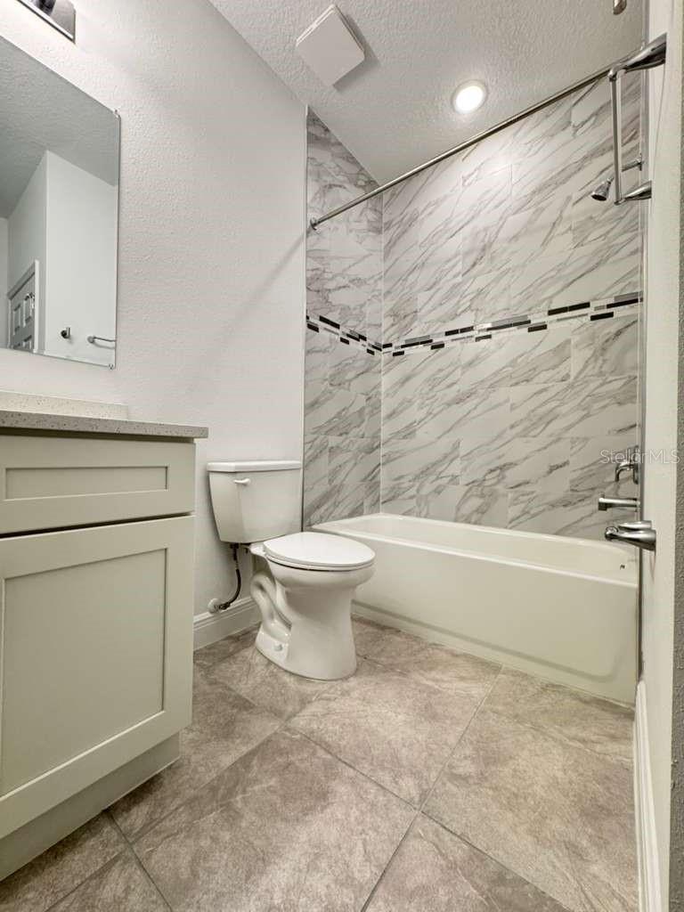 Image 40 of 58 For 16054 55th Avenue Road