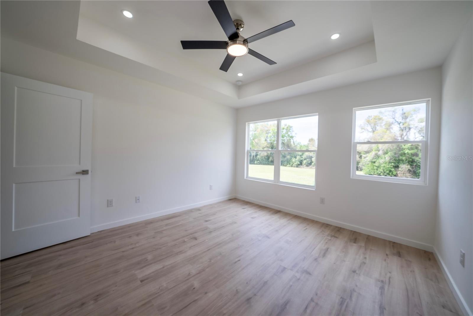 Image 10 of 27 For 318 6th Street