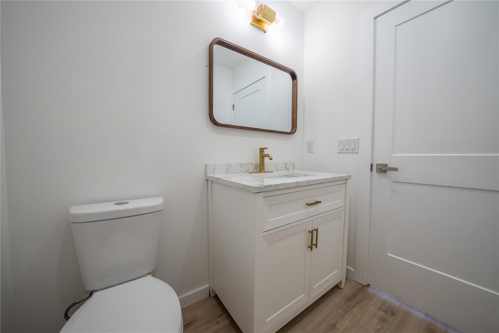 Image 18 of 27 For 318 6th Street