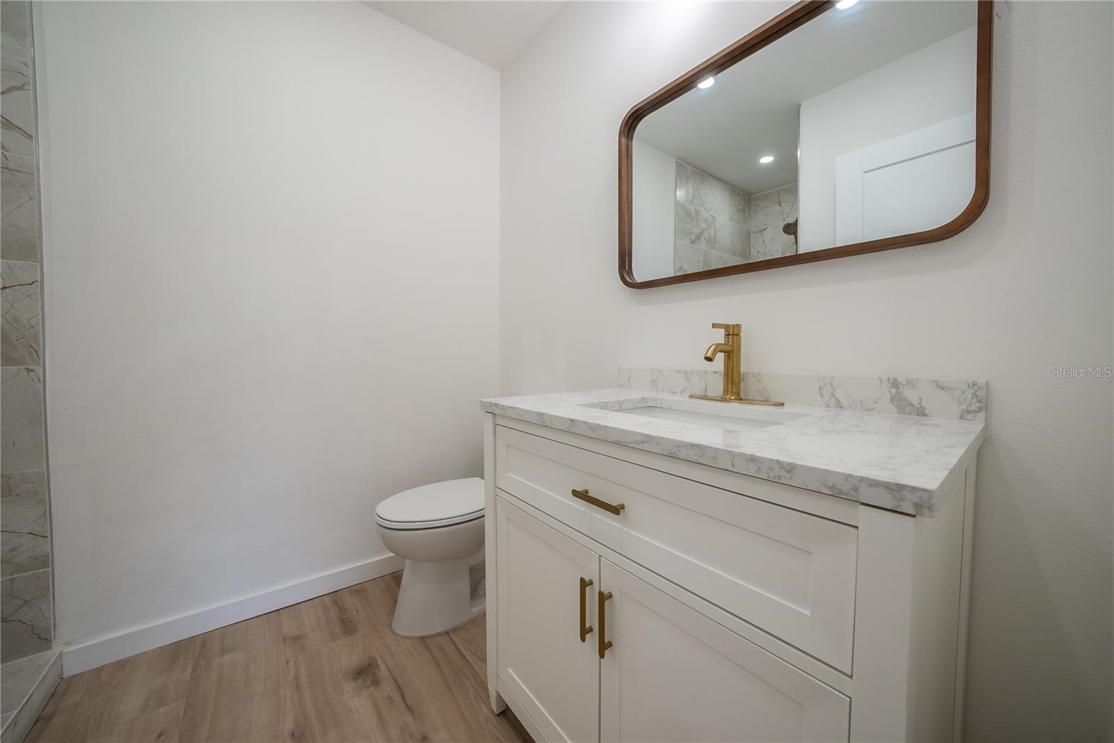 Image 19 of 27 For 318 6th Street