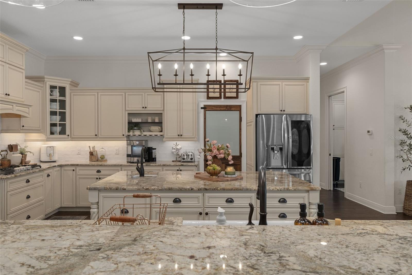 Image 13 of 96 For 2870 87th Avenue