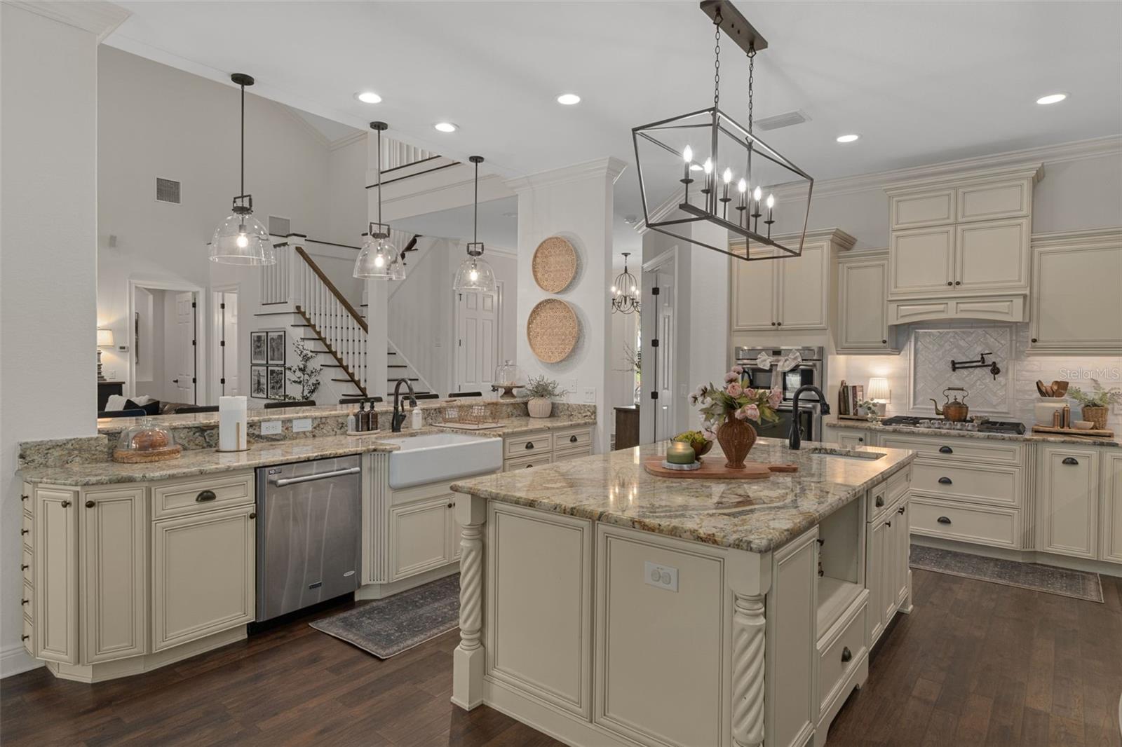 Image 16 of 96 For 2870 87th Avenue