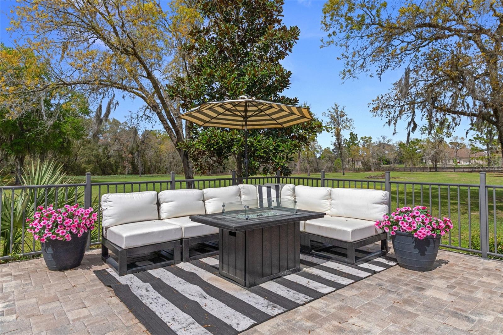 Image 30 of 96 For 2870 87th Avenue