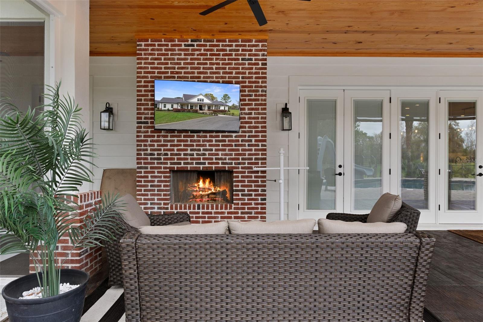 Image 35 of 96 For 2870 87th Avenue