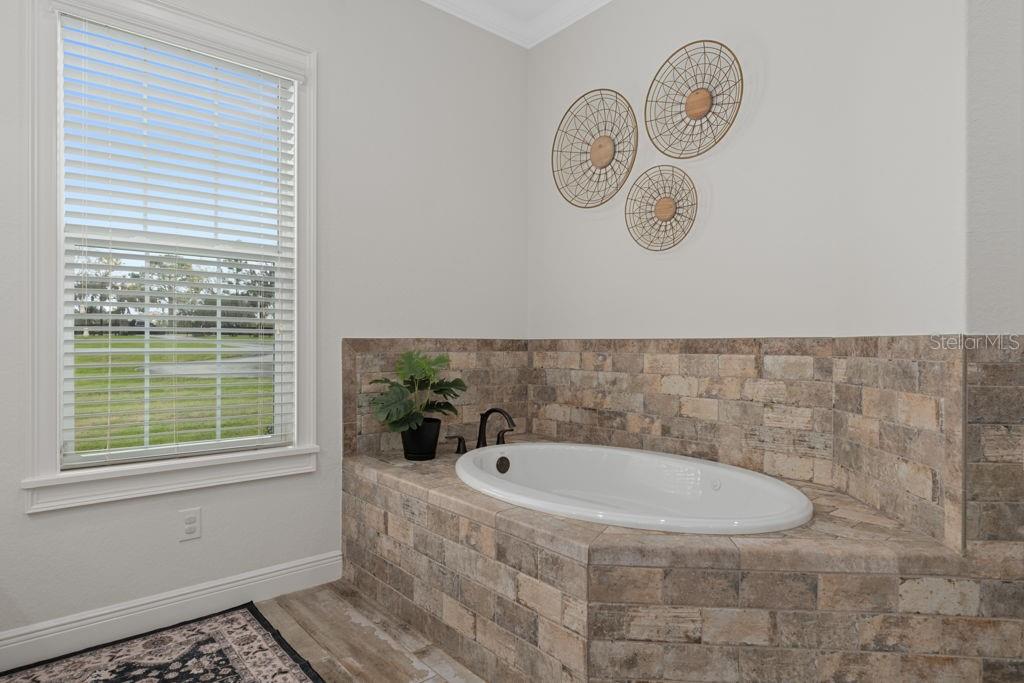 Image 92 of 96 For 2870 87th Avenue