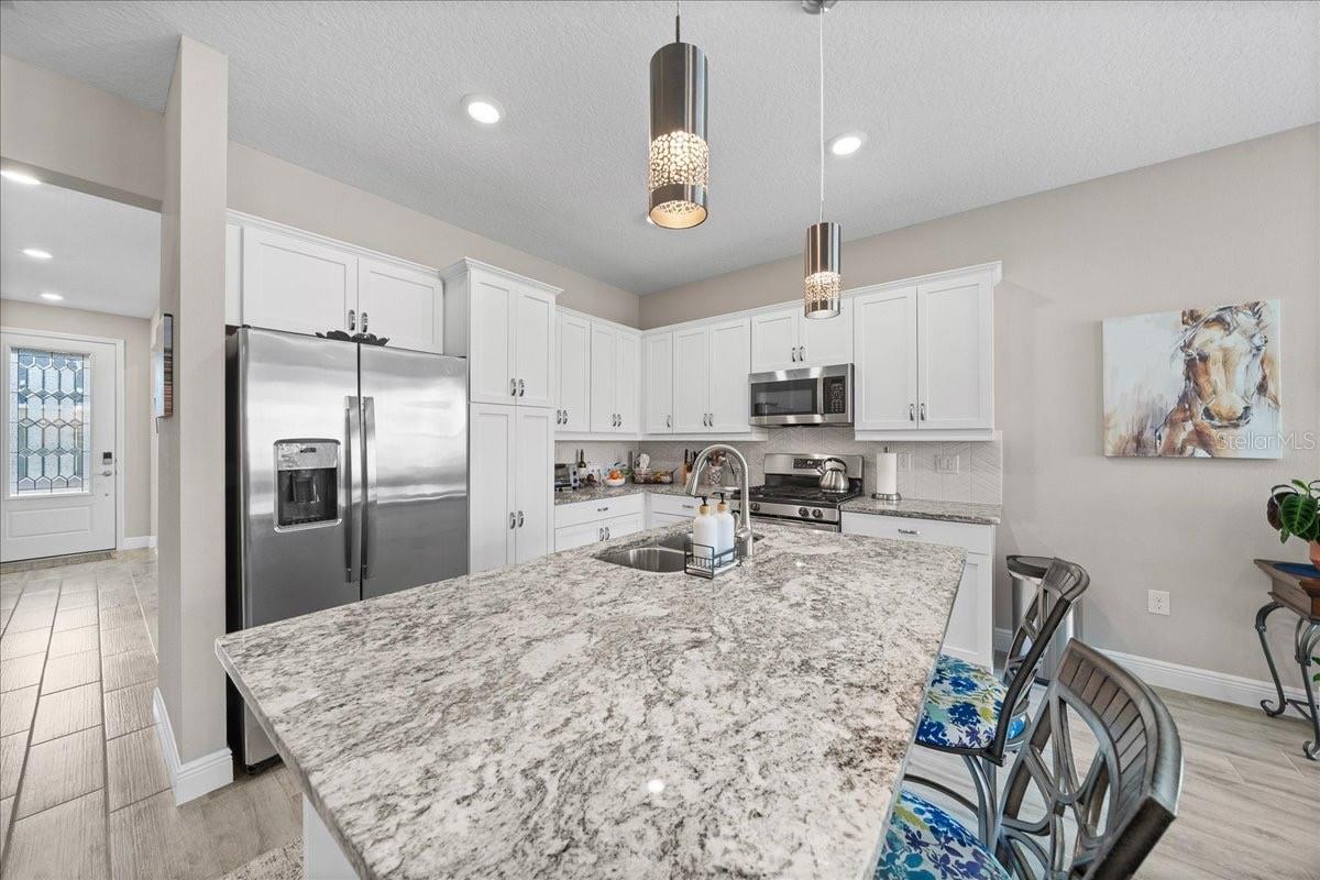 Image 5 of 59 For 5361 33rd Place