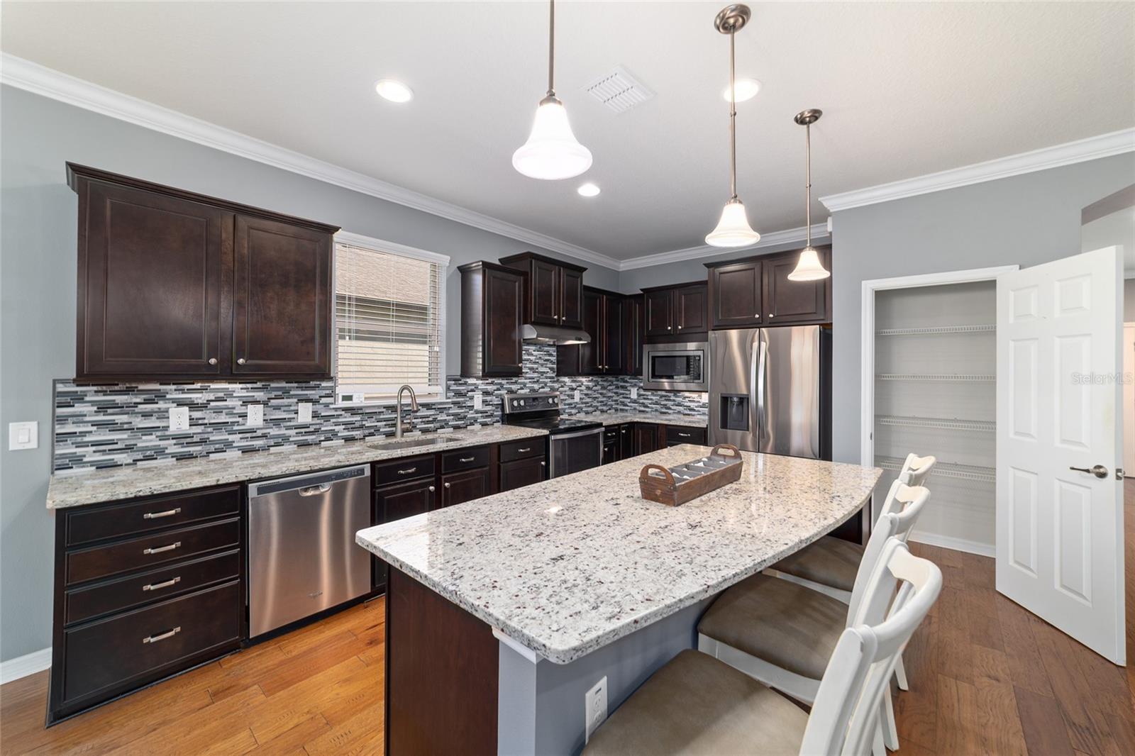 Image 18 of 76 For 9395 70th Loop