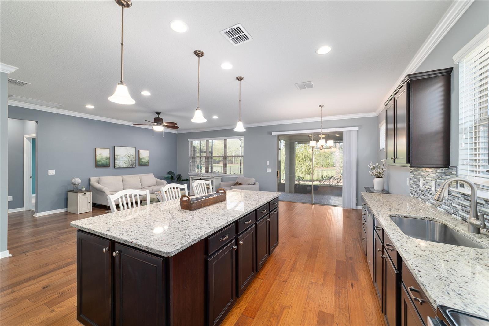 Image 20 of 76 For 9395 70th Loop