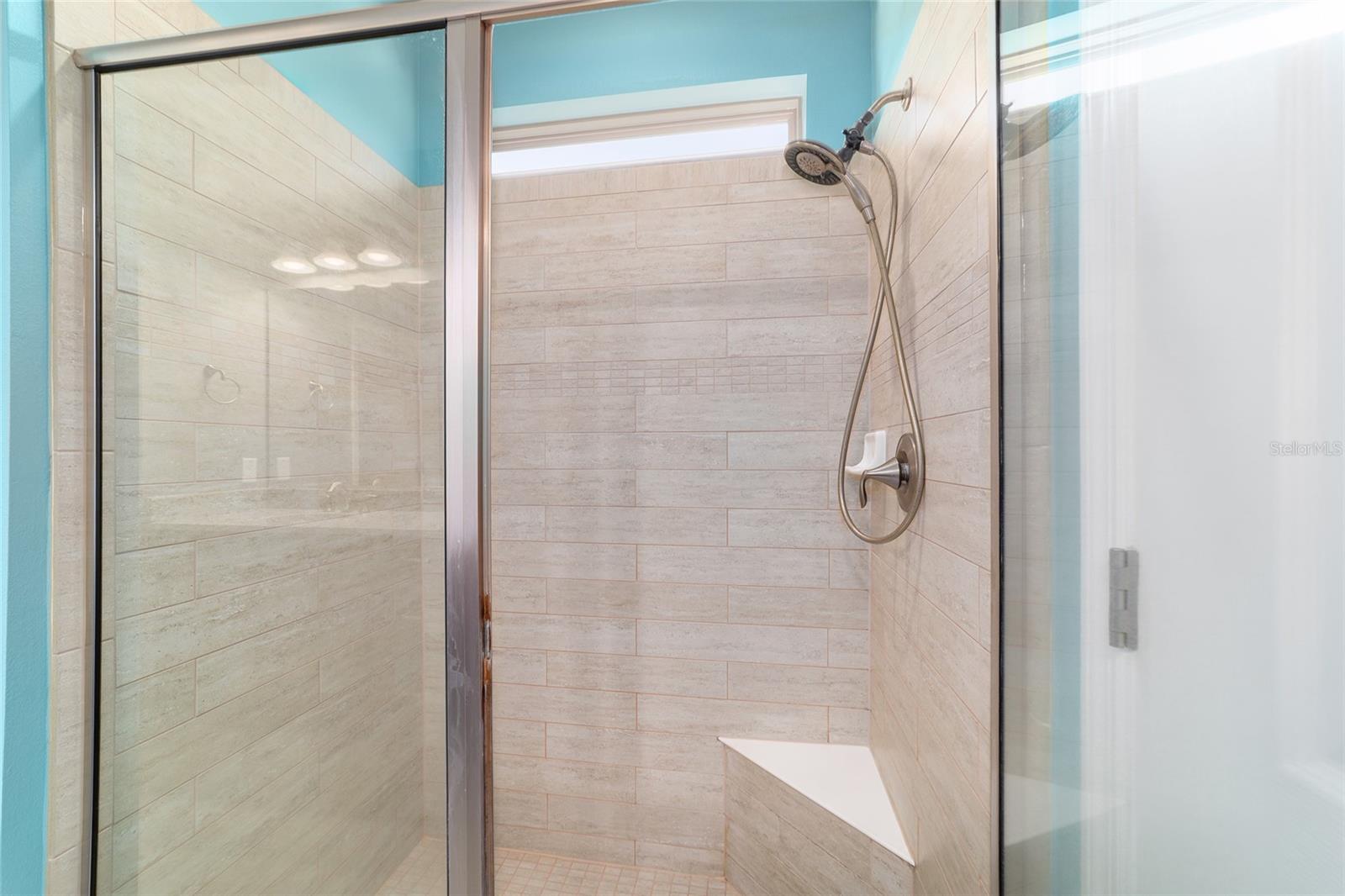 Image 32 of 76 For 9395 70th Loop