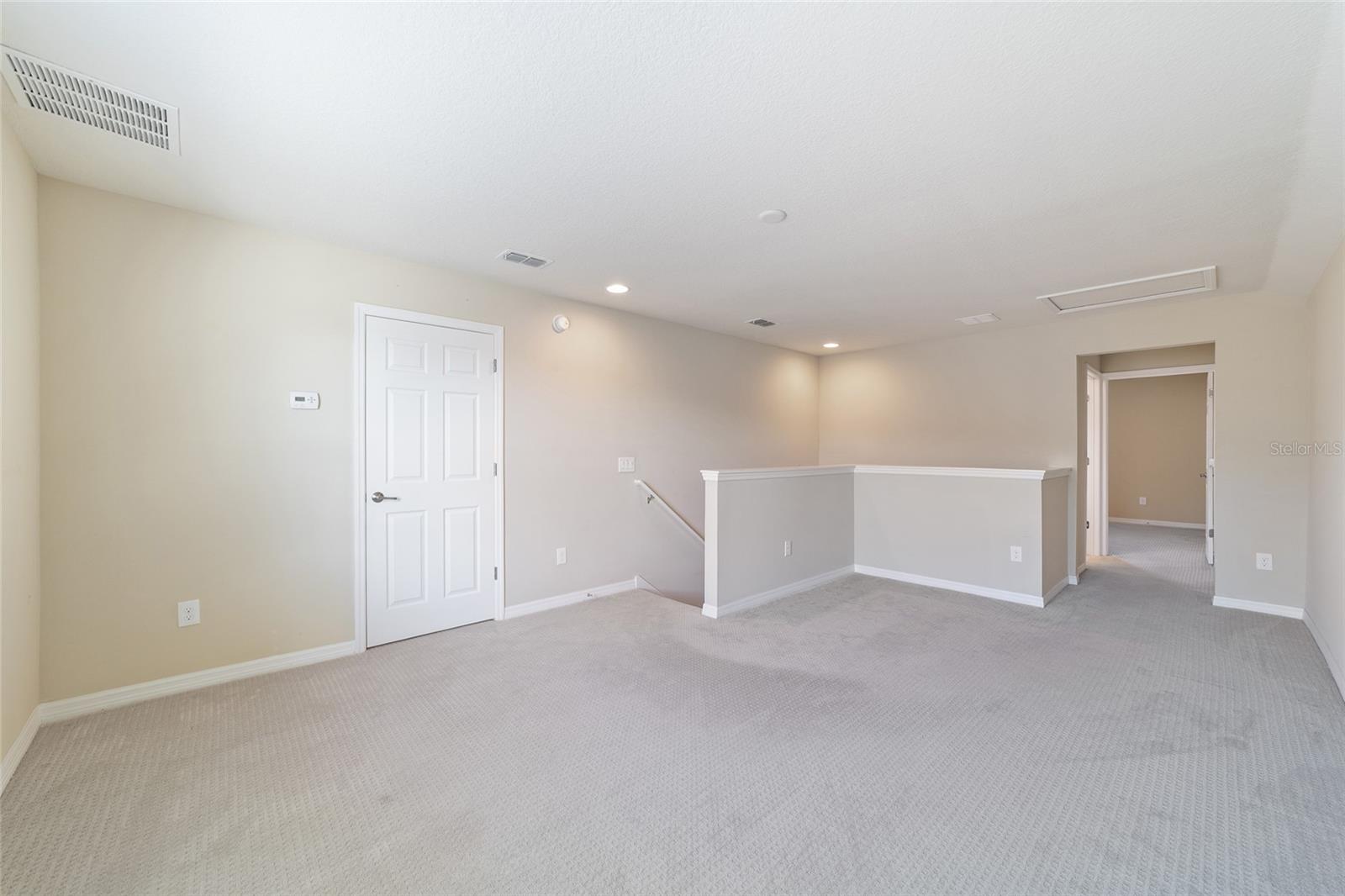 Image 42 of 76 For 9395 70th Loop