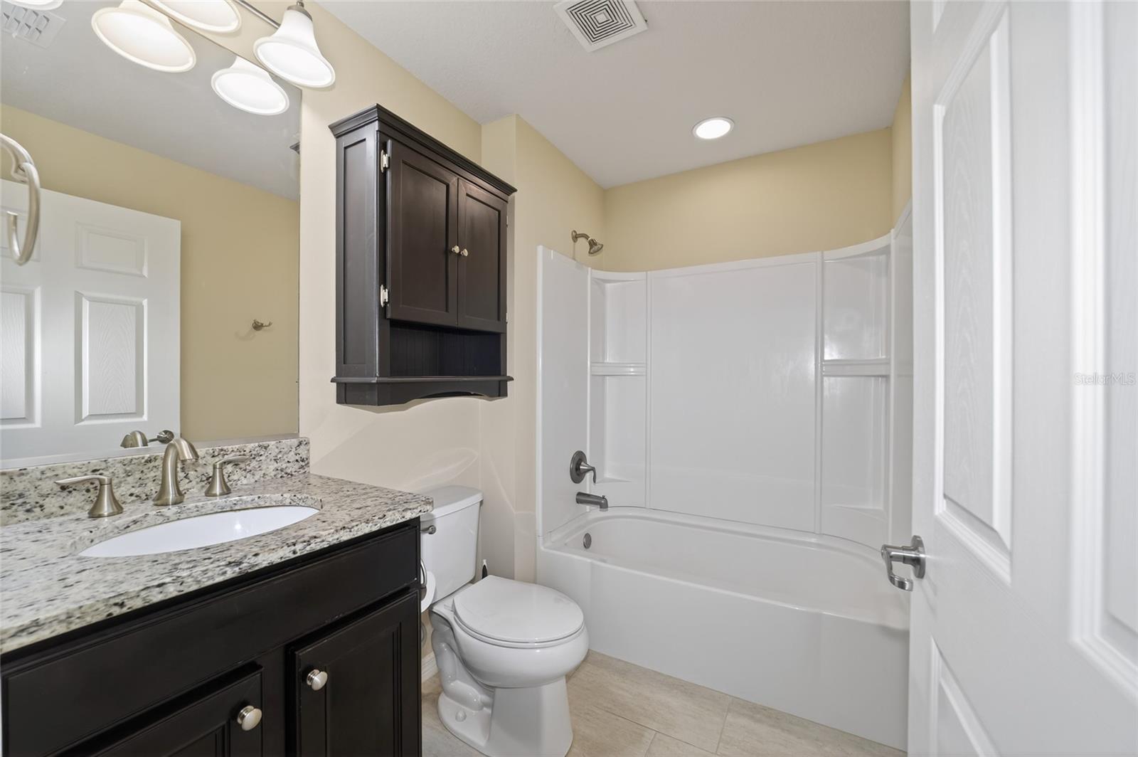 Image 45 of 76 For 9395 70th Loop