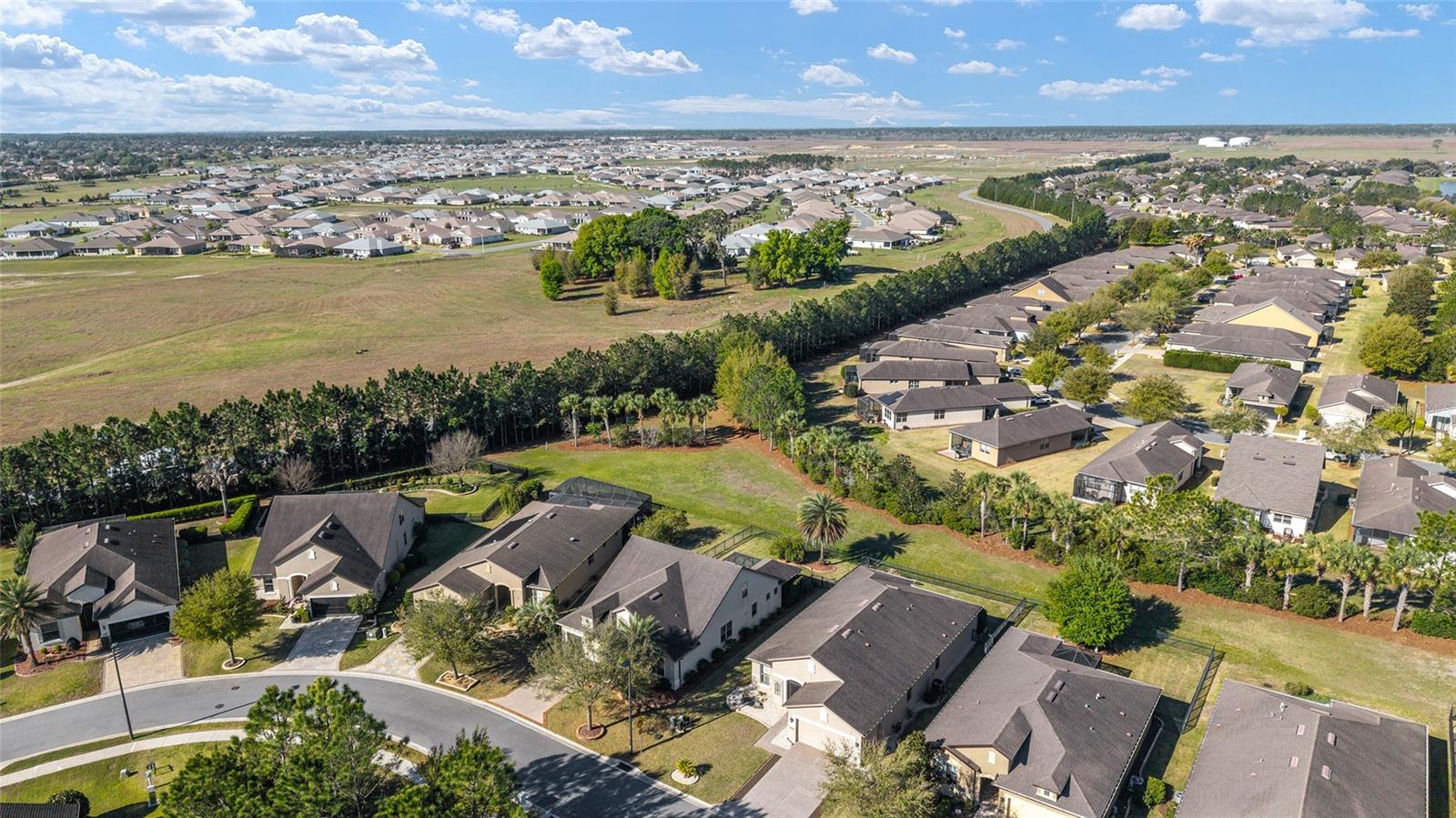 Image 61 of 76 For 9395 70th Loop