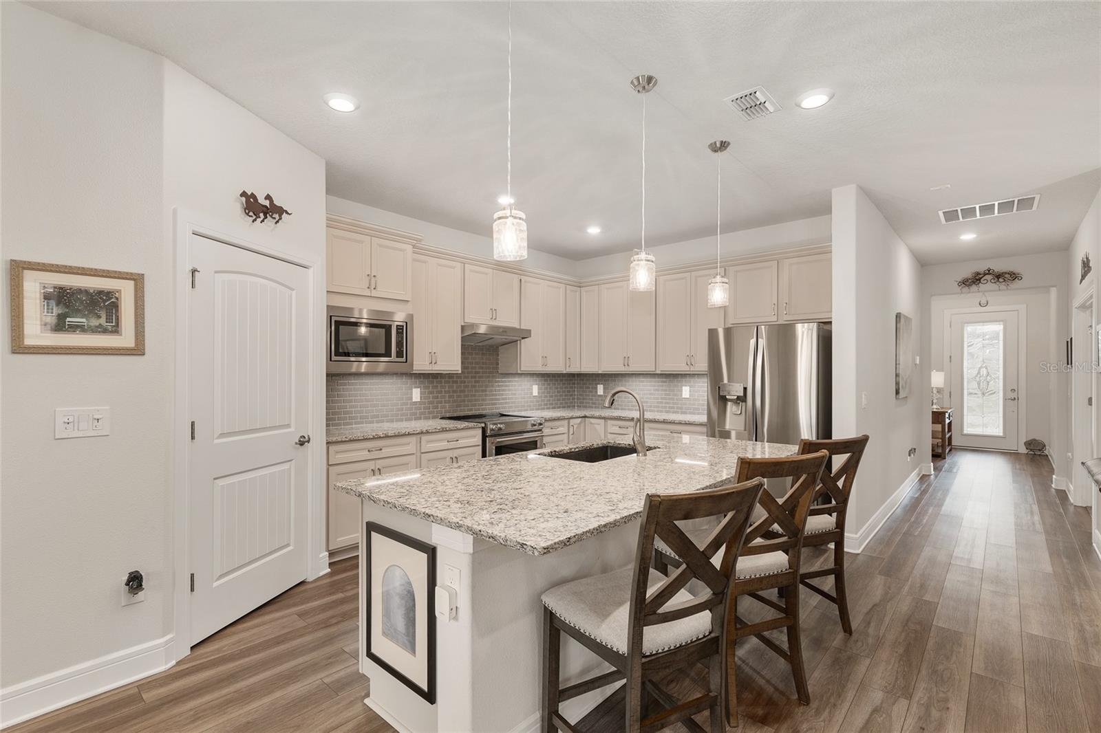 Image 16 of 64 For 9267 56th Loop