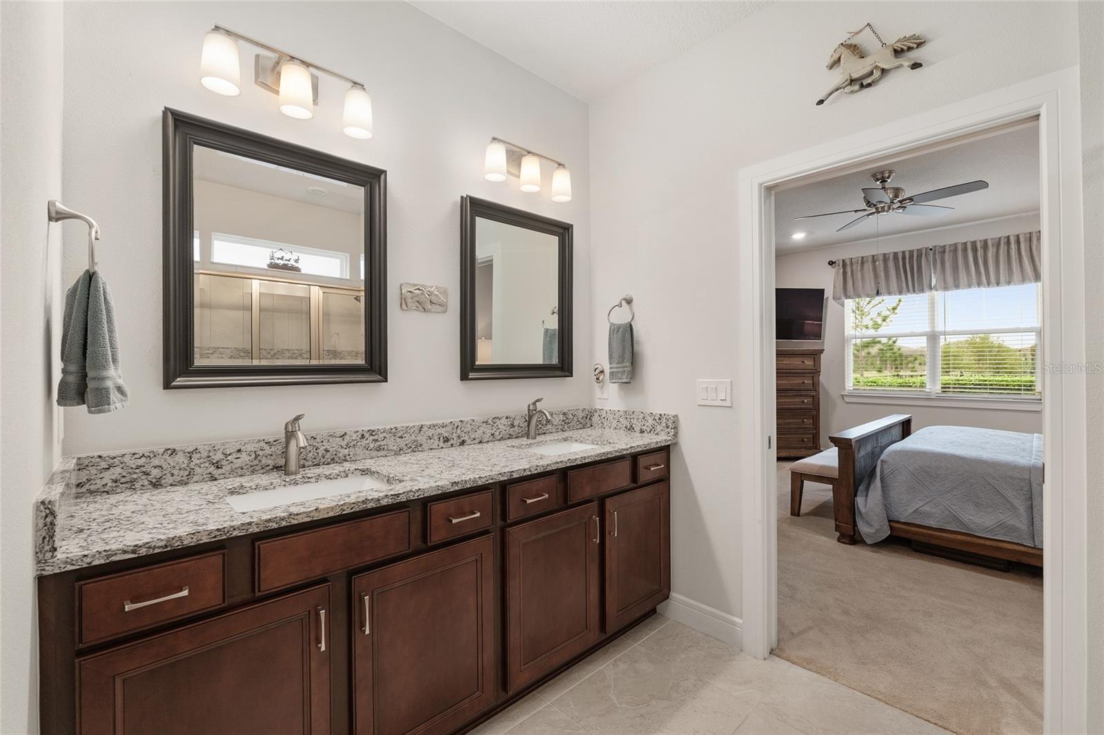 Image 28 of 64 For 9267 56th Loop