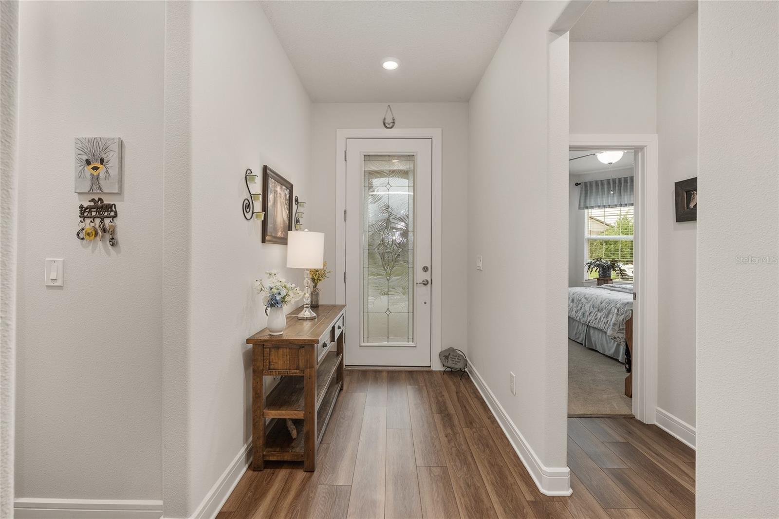 Image 7 of 64 For 9267 56th Loop