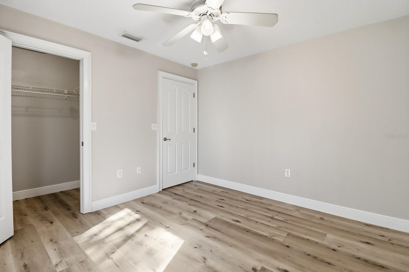 Image 18 of 27 For 8520 Elkcam Boulevard