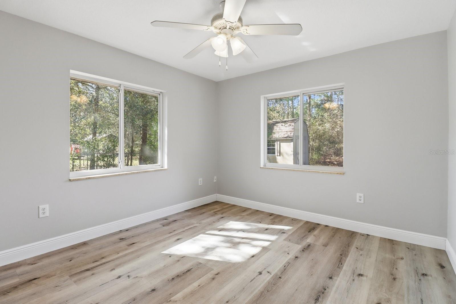 Image 23 of 27 For 8520 Elkcam Boulevard