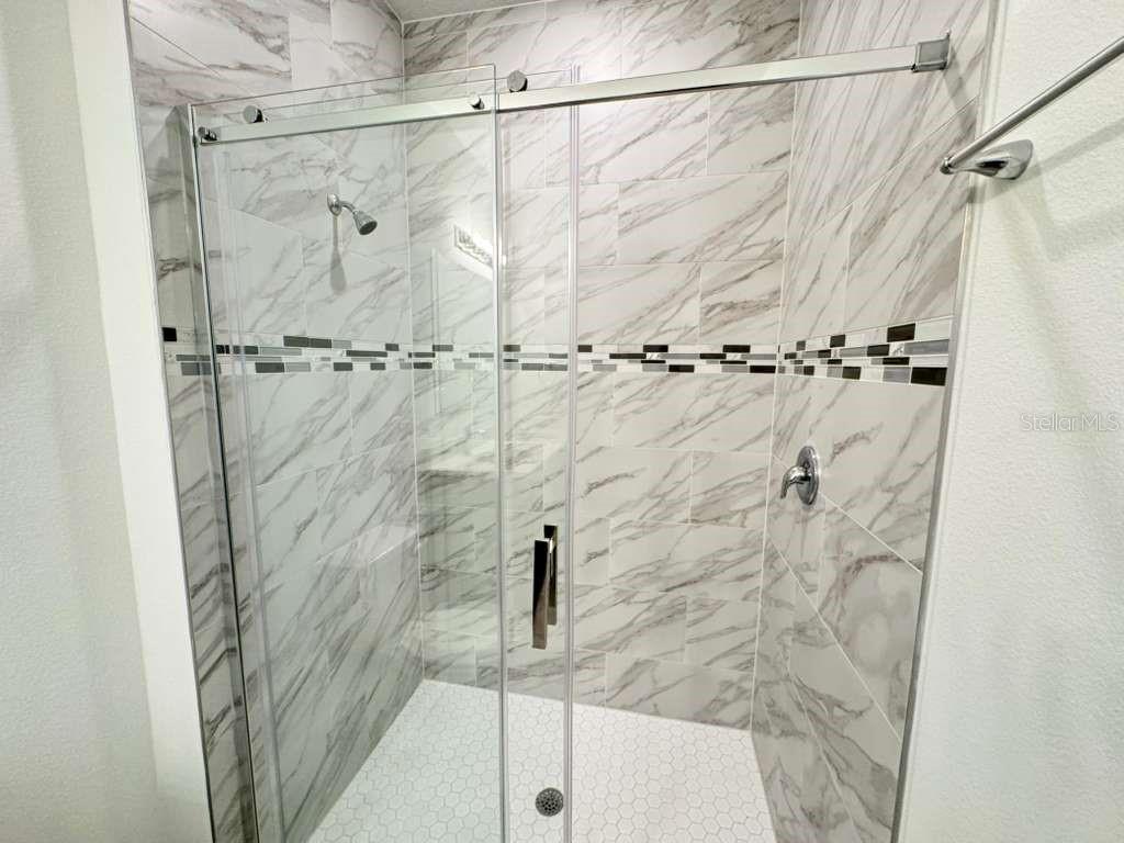 Image 25 of 52 For 769 Marion Oaks Pass