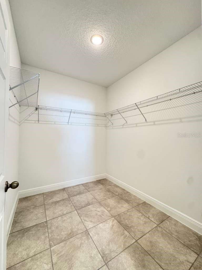 Image 28 of 52 For 769 Marion Oaks Pass