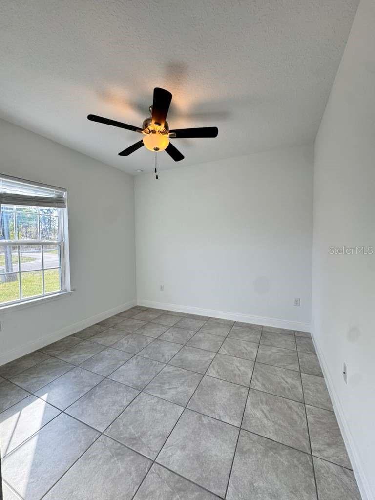 Image 33 of 52 For 769 Marion Oaks Pass