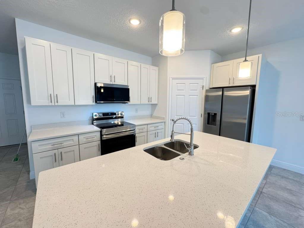 Image 6 of 46 For 4967 150th Lane