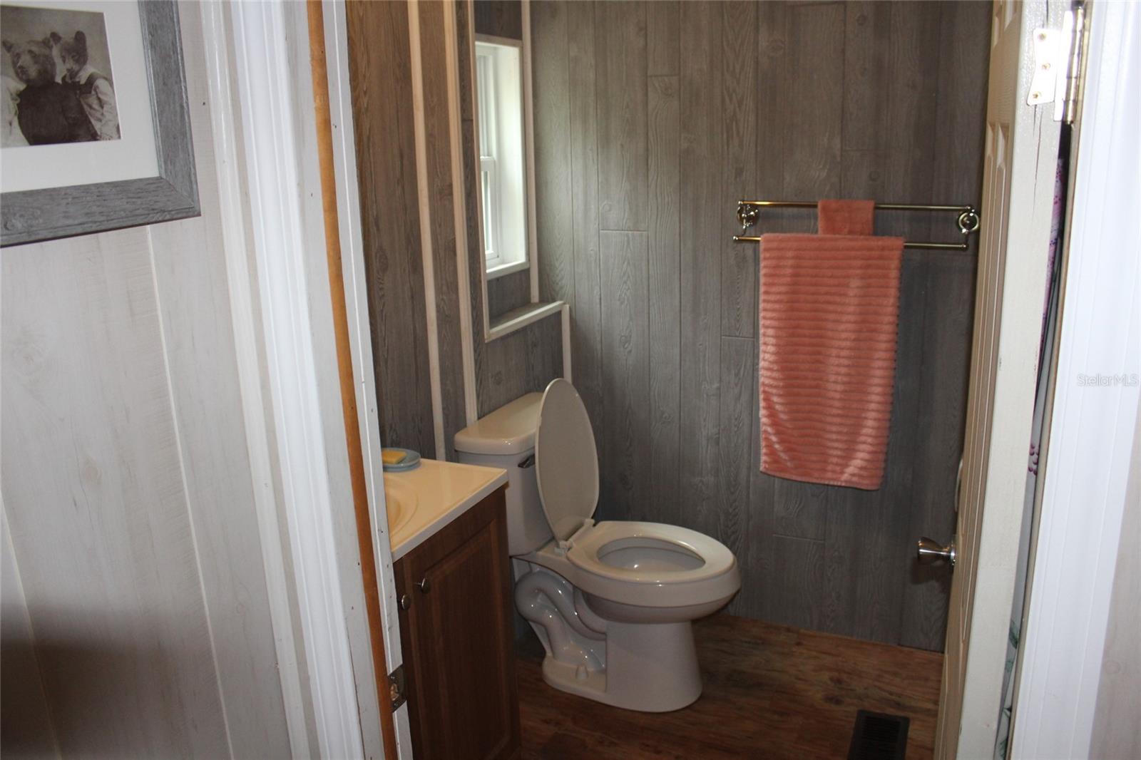 Image 14 of 22 For 570 70th Terrace