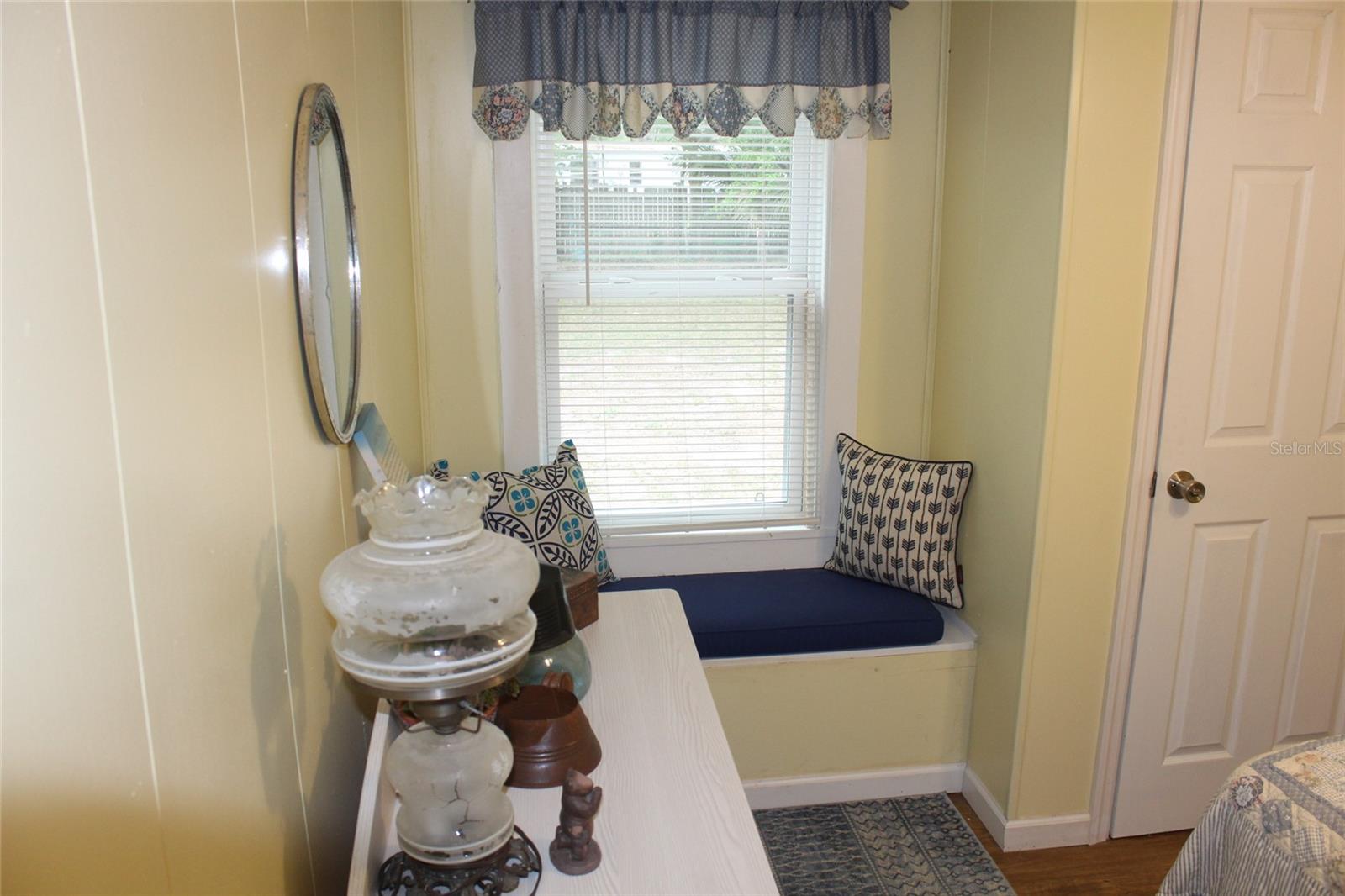 Image 15 of 22 For 570 70th Terrace