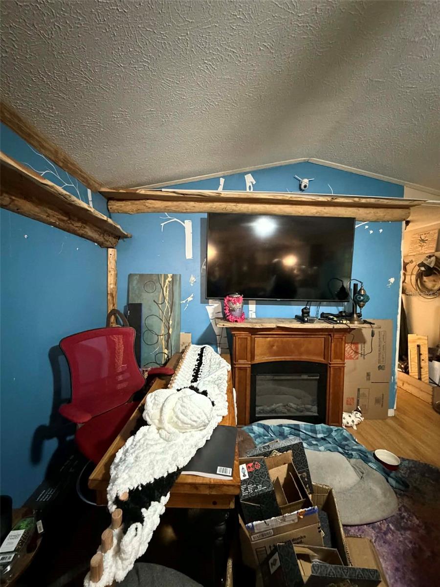 Image 5 of 10 For 8690 160th Street