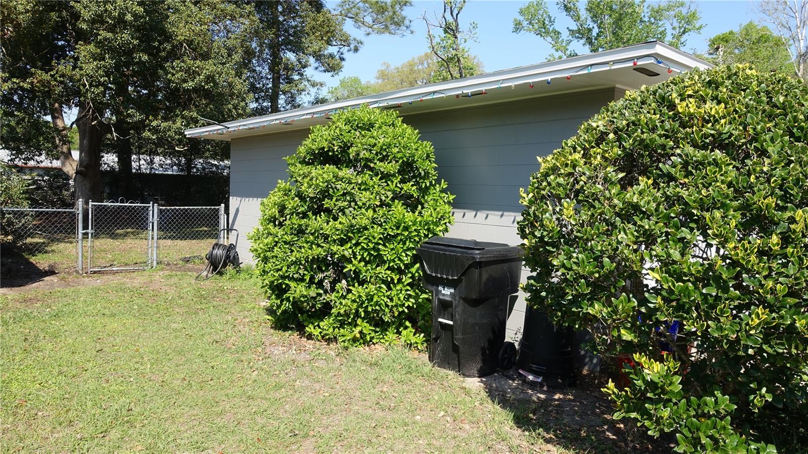 Image 18 of 52 For 4910 39th Terrace Nw