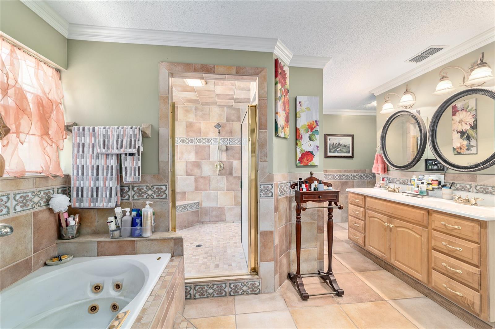 Image 35 of 56 For 9220 19th Avenue Road